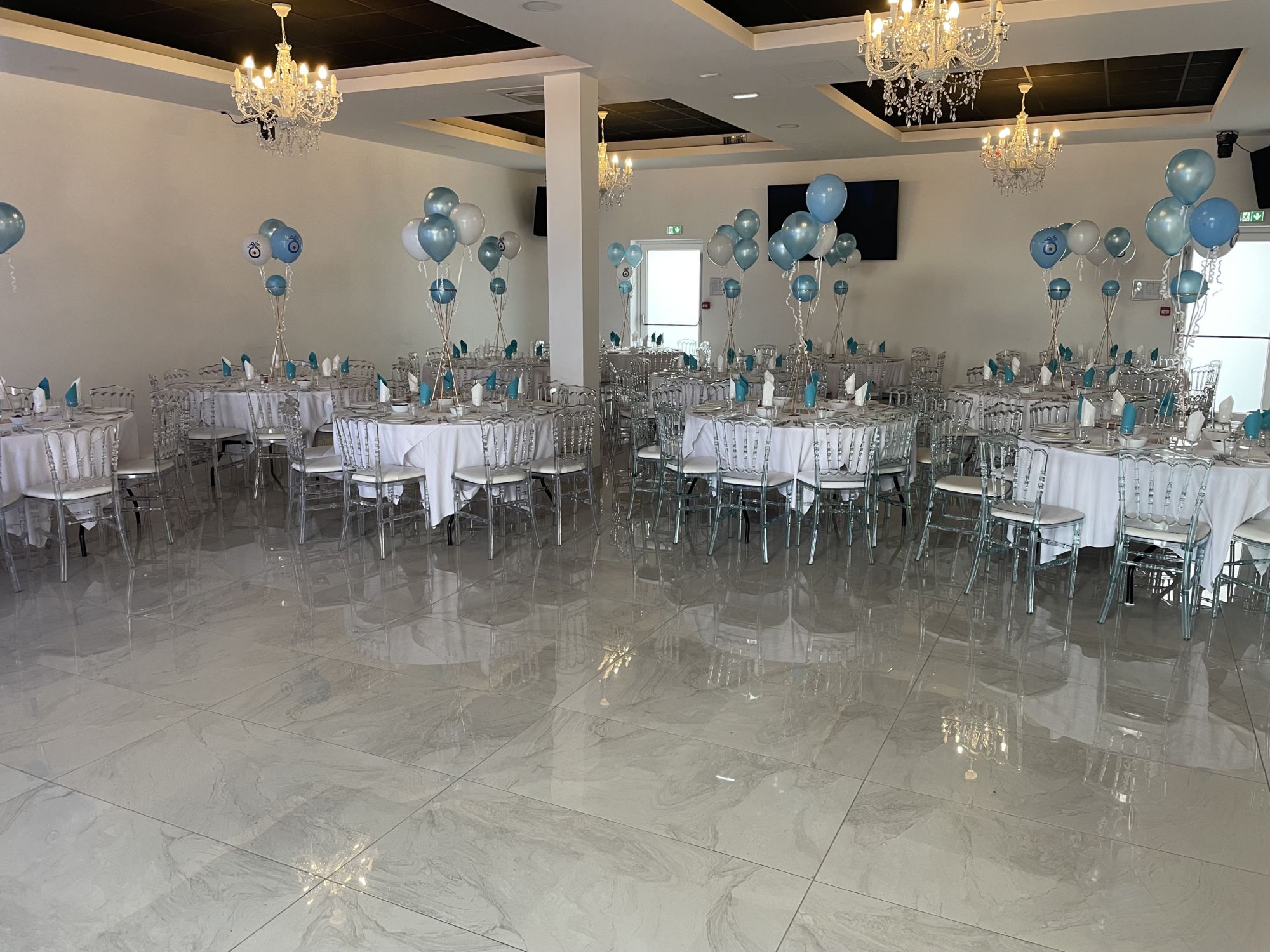 ORGANISATEUR_EVENEMENTS_ANNIVERSAIRE_BAPTEME | Mia Palace Organisateur d’événements pour vos anniversaires et baptêmes à Haguenau et Strasbourg Illkirch-Graffenstaden 2