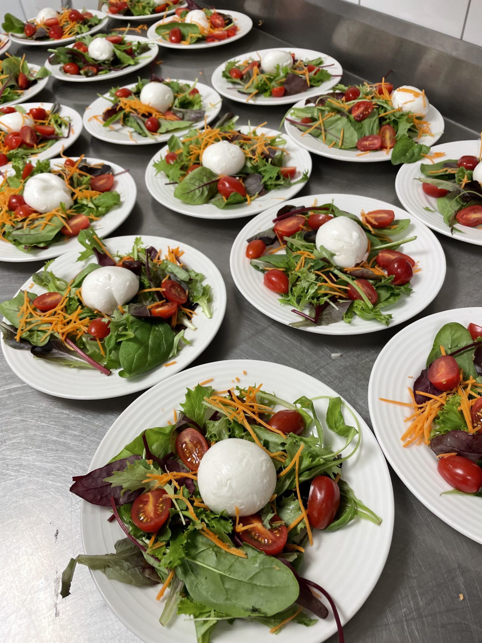 Service traiteur nos entr&eacute;e, nos plats … Saverne